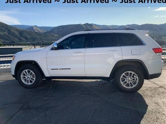 JEEP GRAND CHEROKEE 2018 1C4RJFAG7JC305496 image